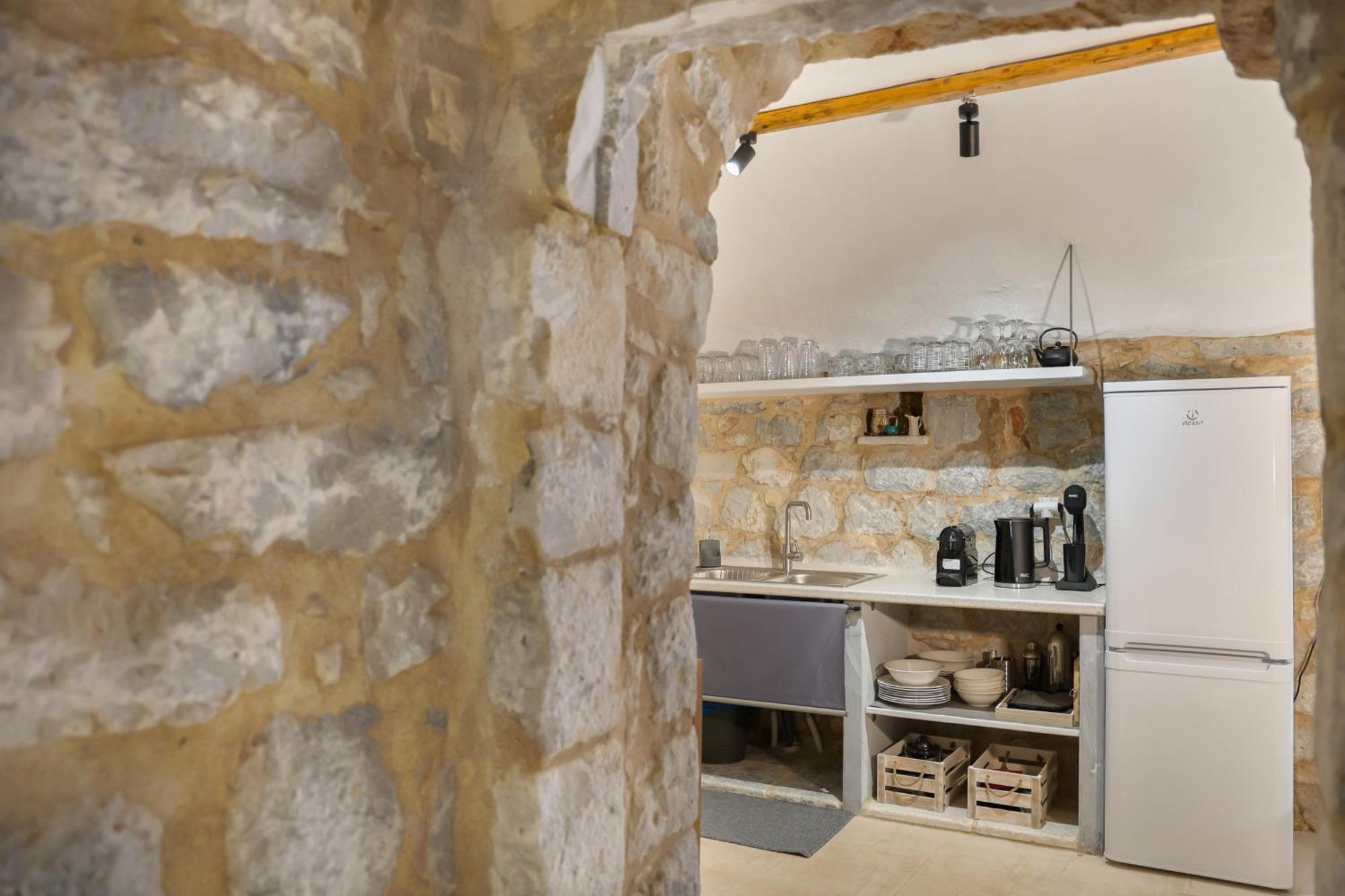Holiday home Stenorougi Charias *